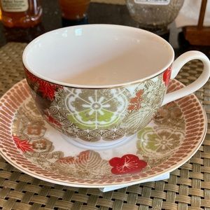 🦩Grace Tea ware cup and saucer set NWT
